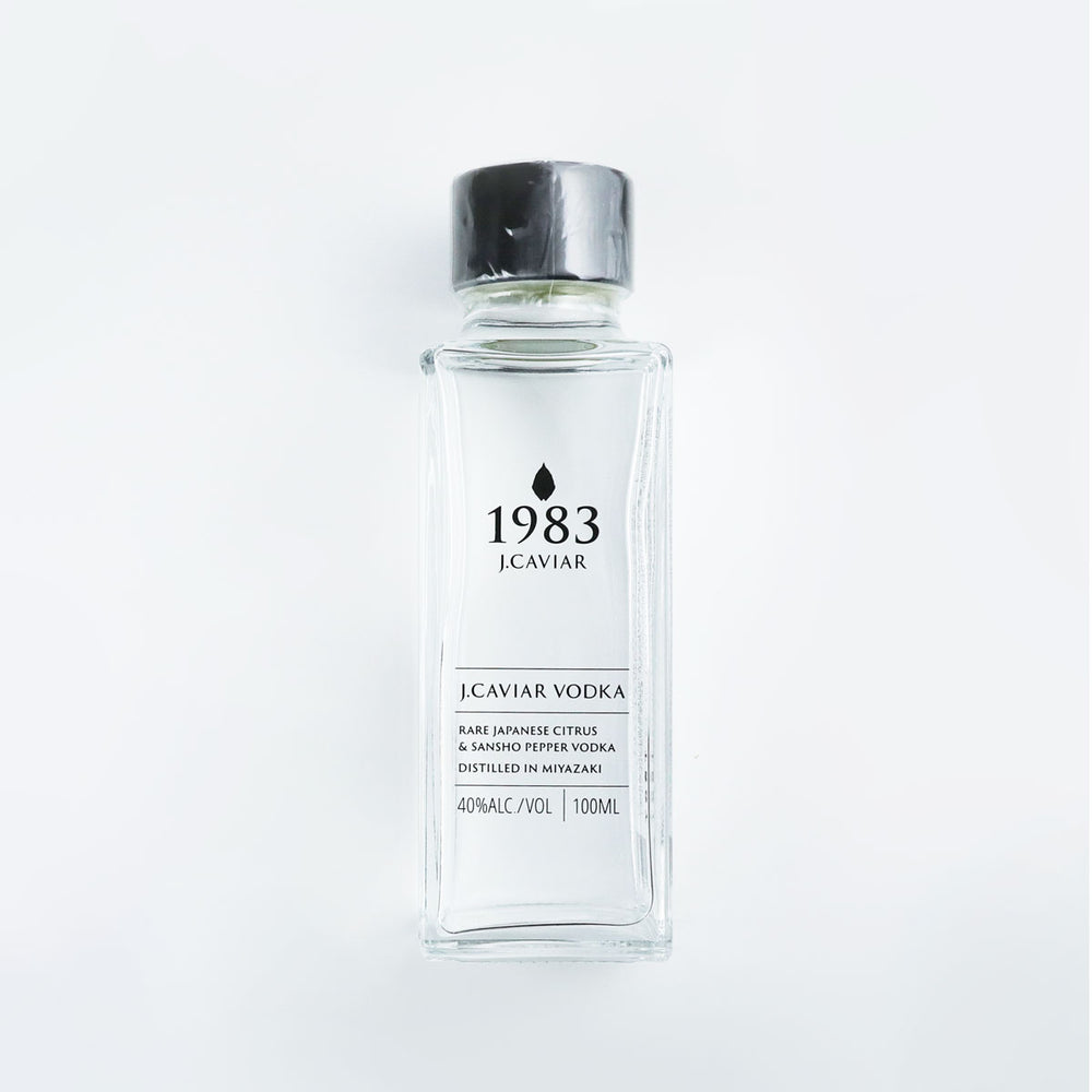 1983 J.CAVIAR ウォッカ 100ml